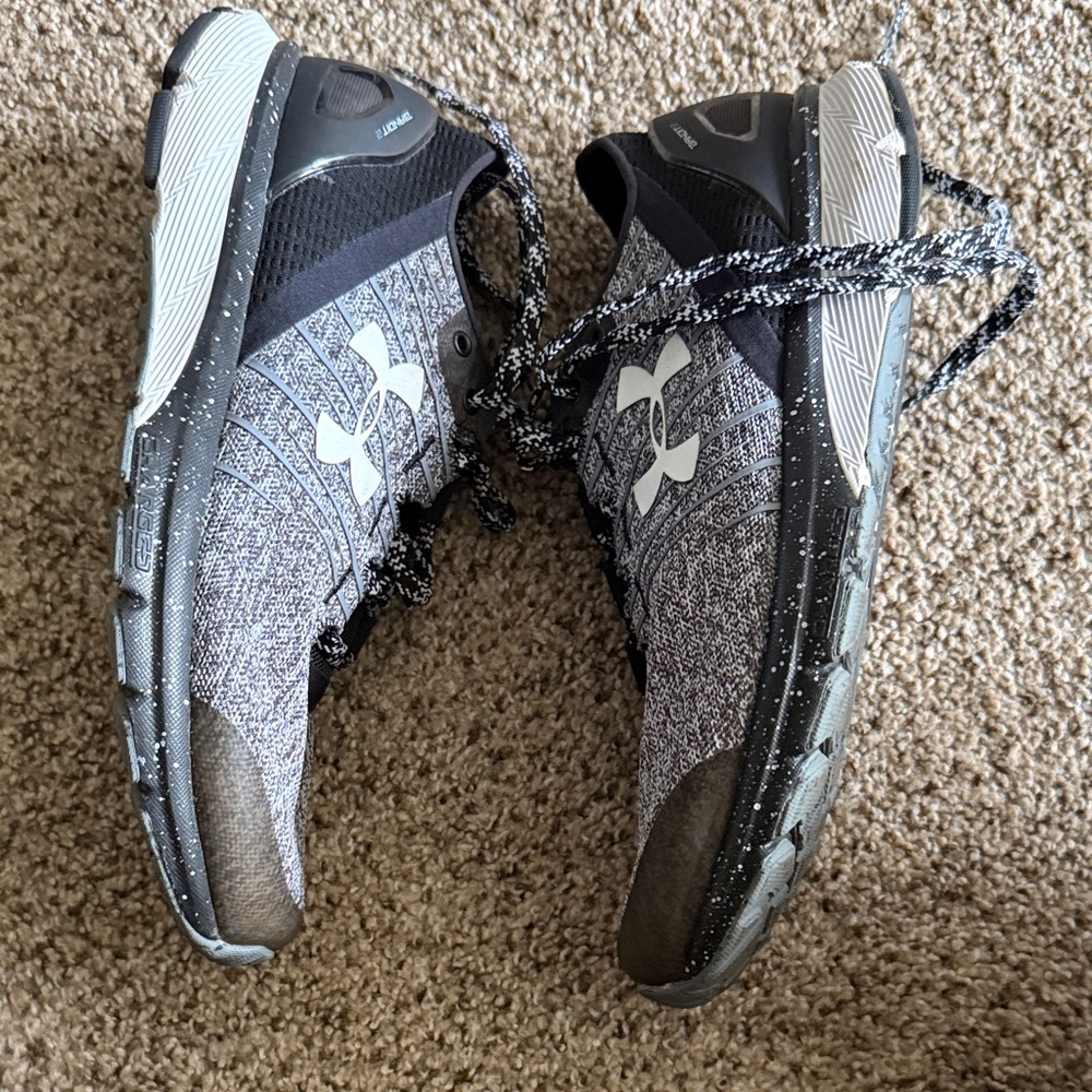 Under Armour women’s Black and Gray Athletic Sneakers - Picture 4 of 6